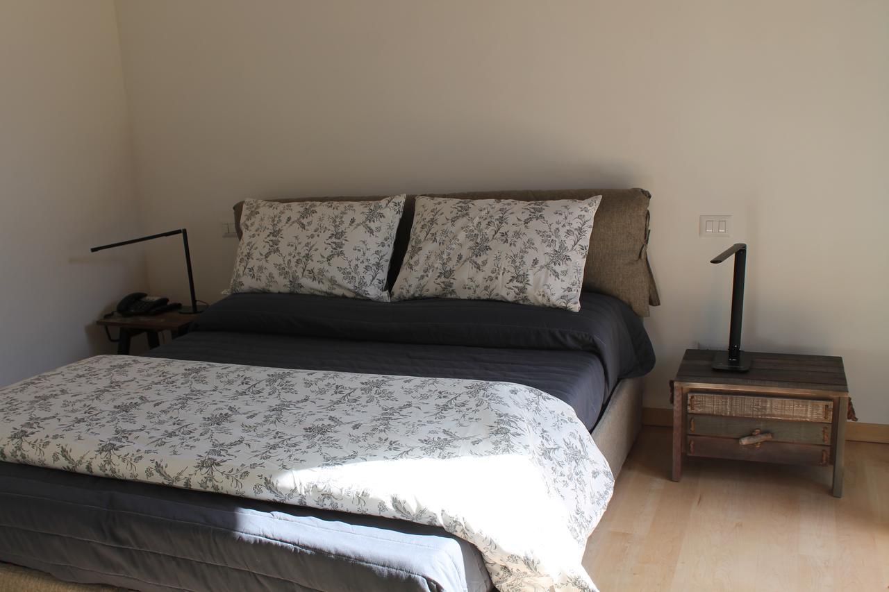 Erba Regina Farm stay